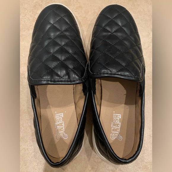 Brash Black Slip Ons Size: 7.5 - Picture 2 of 9